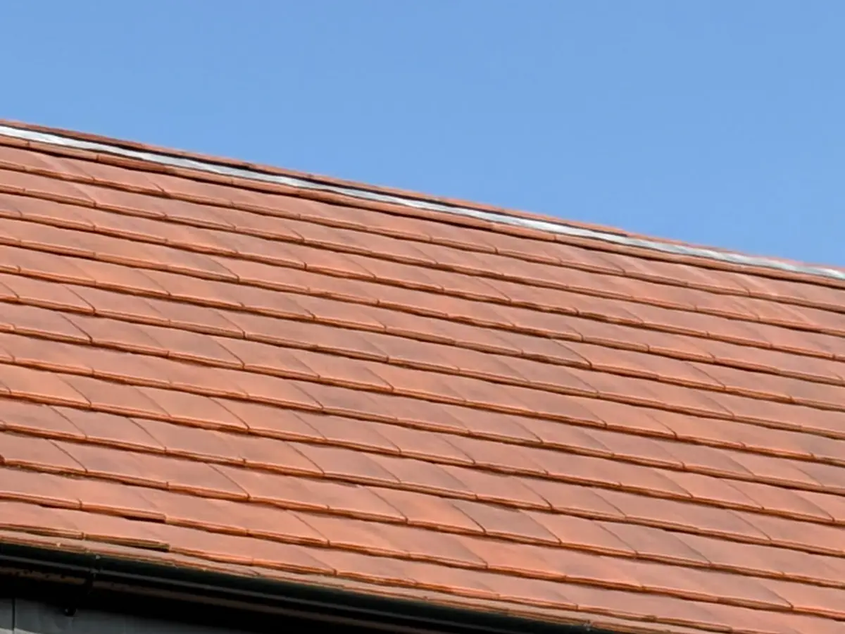 Plain clay tiles back to bright red after cleaning